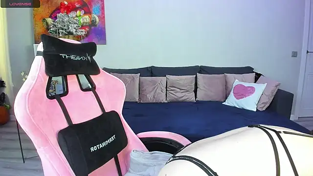 Snapshot of BritneyLix chatting on January 2025 11:09:02 AM BritneyLix online show from January 2025 11:09:02 AM