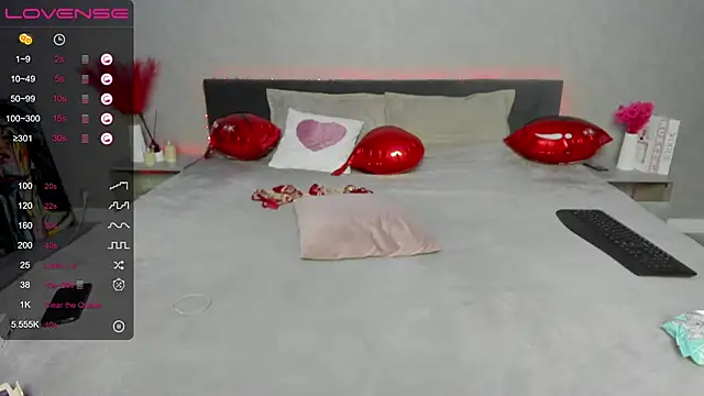 Snapshot of BritneyLix chatting on March 2025 06:15:02 PM BritneyLix online show from March 2025 06:15:02 PM