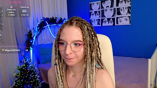 VioletShine online show from December 2024 04:32:02 PM