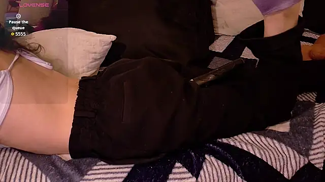 Queenjenn   online show from February 2026 06:58:02 AM