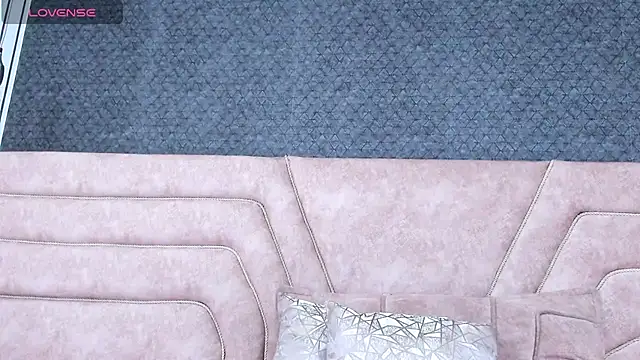 Snapshot of Candy_Bony chatting on March 2025 09:48:02 PM Candy Bony online show from March 2025 09:48:02 PM