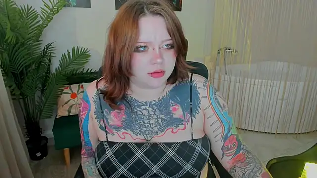 MoonLghte online show from March 2026 03:30:02 AM