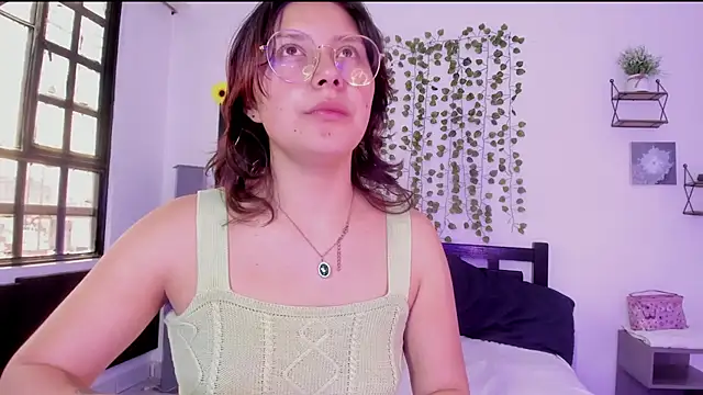 Snapshot of Noellesable chatting on January 2025 05:23:01 PM Noellesable online show from January 2025 05:23:01 PM