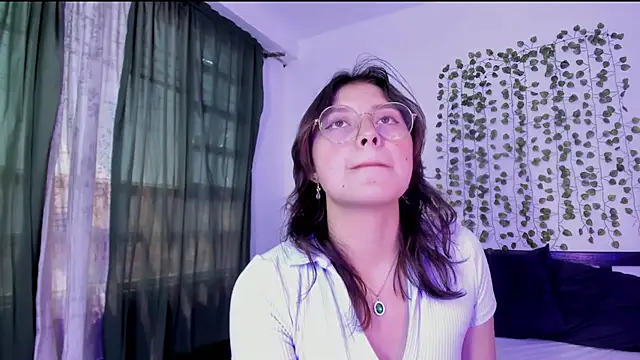 Snapshot of Noellesable chatting on January 2025 05:37:01 PM Noellesable online show from January 2025 05:37:01 PM