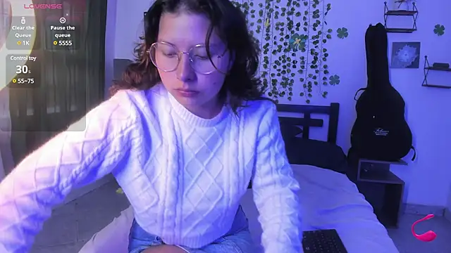 Snapshot of Noellesable chatting on March 2025 05:36:01 PM Noellesable online show from March 2025 05:36:01 PM