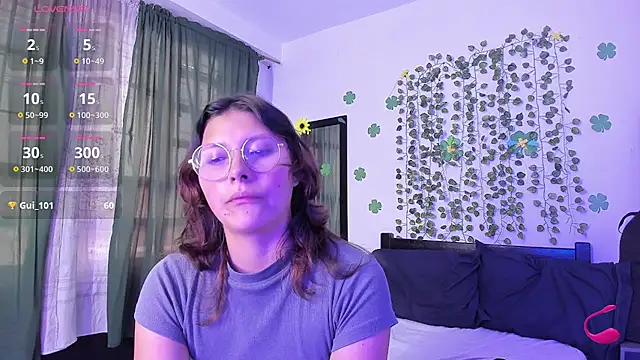 Snapshot of Noellesable chatting on March 2025 09:23:01 PM Noellesable online show from March 2025 09:23:01 PM