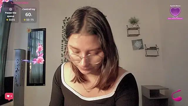 Snapshot of Noellesable chatting on September 2025 05:23:01 PM Noellesable online show from September 2025 05:23:01 PM