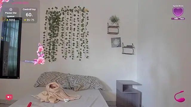 Snapshot of Noellesable chatting on September 2025 05:16:02 PM Noellesable online show from September 2025 05:16:02 PM