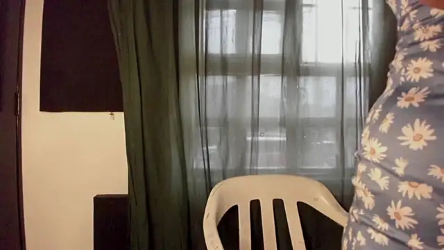 Snapshot of Noellesable chatting on November 2025 05:34:02 PM Noellesable online show from November 2025 05:34:02 PM