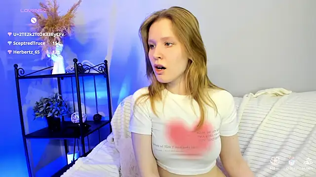 EvaStevs online show from January 2025 09:41:02 PM