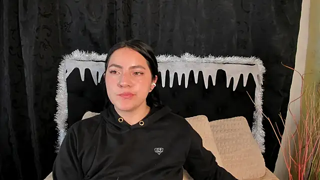 Snapshot of jenifer__power10 chatting on December 2025 08:47:02 PM jenifer power10 online show from December 2025 08:47:02 PM