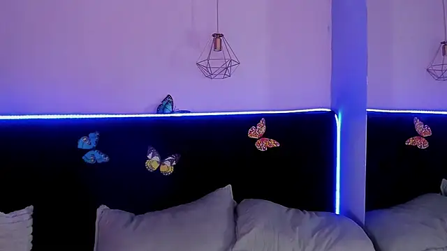 Snapshot of Anastasia_Whitee chatting on January 2026 03:22:02 AM Anastasia Whitee online show from January 2026 03:22:02 AM