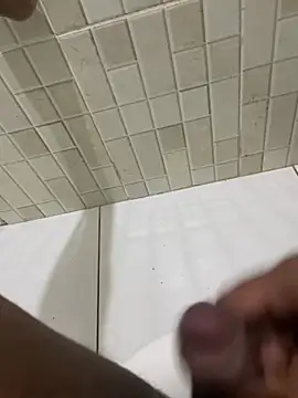 rodrigo21Cm  online show from January 2025 03:09:01 AM