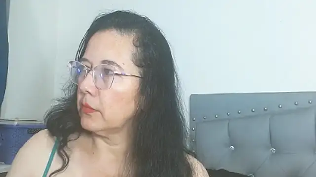 Snapshot of maturepriscila chatting on May 2026 01:26:01 PM maturepriscila online show from May 2026 01:26:01 PM