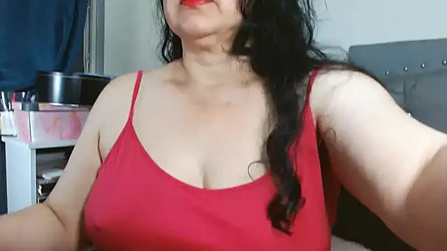 Snapshot of maturepriscila chatting on June 2026 01:57:02 PM maturepriscila online show from June 2026 01:57:02 PM