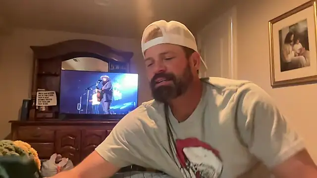 Camo sex online show from December 2024 01:17:01 PM