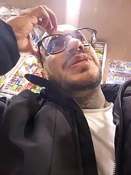 Snapshot of Nicky_smith__ chatting on November 2025 11:25:01 PM Nicky smith online show from November 2025 11:25:01 PM