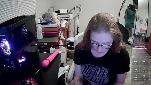 LilyFoxxx online show from March 2026 06:08:02 AM