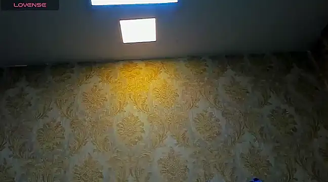 Snapshot of AddisonMars chatting on December 2024 10:06:02 AM AddisonMars online show from December 2024 10:06:02 AM