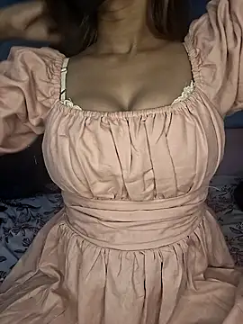 Aaliyalove1 online show from February 2025 11:33:02 PM