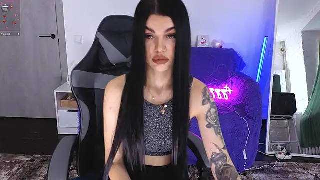 Snapshot of Tiffany_lab chatting on November 2025 10:59:02 AM Tiffany lab online show from November 2025 10:59:02 AM