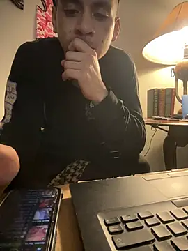 Snapshot of Cuminsideyou42 chatting on February 2025 03:37:01 AM Cuminsideyou42 online show from February 2025 03:37:01 AM