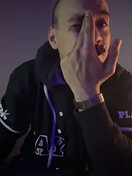 Snapshot of Cuminsideyou42 chatting on February 2025 10:01:02 AM Cuminsideyou42 online show from February 2025 10:01:02 AM