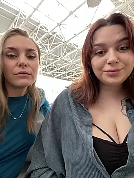 Snapshot of Burning_girlss chatting on December 2024 04:04:02 AM Burning girlss online show from December 2024 04:04:02 AM