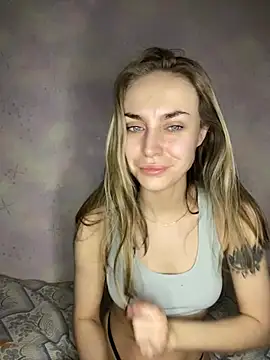 Snapshot of Burning_girlss chatting on January 2025 10:27:01 PM Burning girlss online show from January 2025 10:27:01 PM