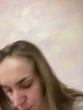 Snapshot of Burning_girlss chatting on January 2025 10:44:02 PM Burning girlss online show from January 2025 10:44:02 PM