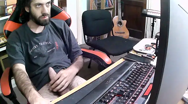 Snapshot of johnwood88 chatting on February 2025 01:42:02 PM johnwood88 online show from February 2025 01:42:02 PM