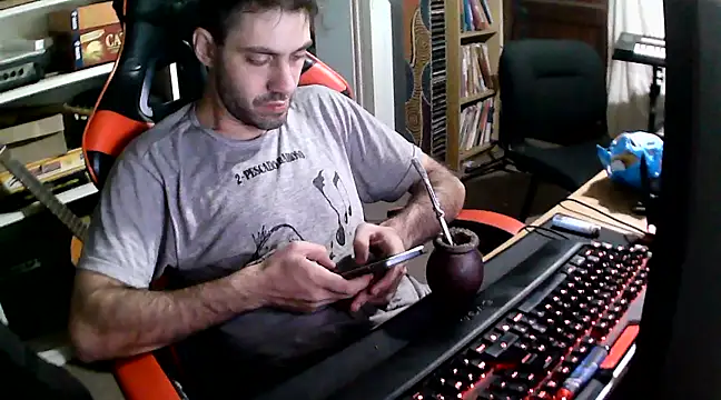 Snapshot of johnwood88 chatting on February 2025 10:37:02 AM johnwood88 online show from February 2025 10:37:02 AM