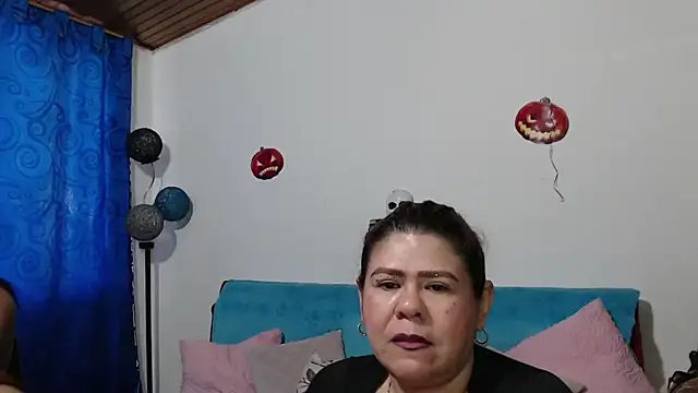 Snapshot of MISSANDRE4 chatting on October 2025 11:11:01 AM MISSANDRE4 online show from October 2025 11:11:01 AM