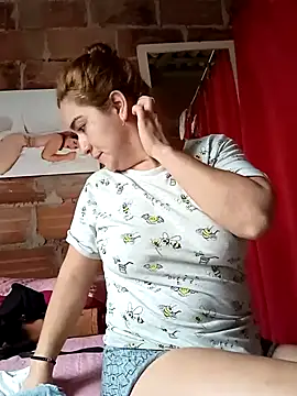 alexax0 online show from February 2025 04:39:02 PM