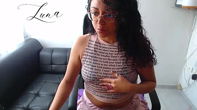 Snapshot of Lunavega1 chatting on November 2025 04:51:02 PM Lunavega1 online show from November 2025 04:51:02 PM