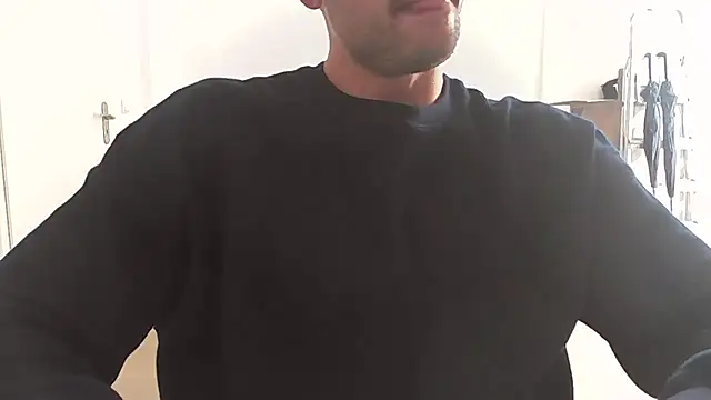 taallguyy 196 online show from September 2025 10:37:01 AM