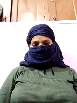 Snapshot of Shivani_Tivari chatting on December 2024 06:55:01 PM Shivani Tivari online show from December 2024 06:55:01 PM