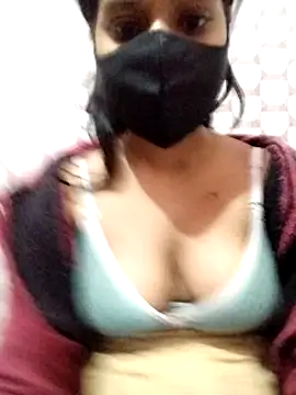 Snapshot of Shivani_Tivari chatting on December 2024 06:43:02 PM Shivani Tivari online show from December 2024 06:43:02 PM