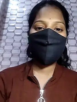 Snapshot of Shivani_Tivari chatting on January 2025 06:17:01 PM Shivani Tivari online show from January 2025 06:17:01 PM