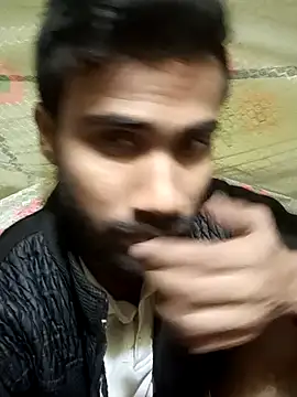 Snapshot of Skinny_Bigass_23 chatting on January 2025 06:31:01 PM Skinny Bigass 23 online show from January 2025 06:31:01 PM