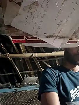 Snapshot of Skinny_Bigass_23 chatting on March 2025 04:00:02 PM Skinny Bigass 23 online show from March 2025 04:00:02 PM