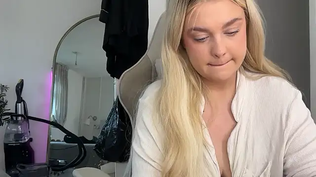 blairbella online show from January 2026 11:03:02 AM