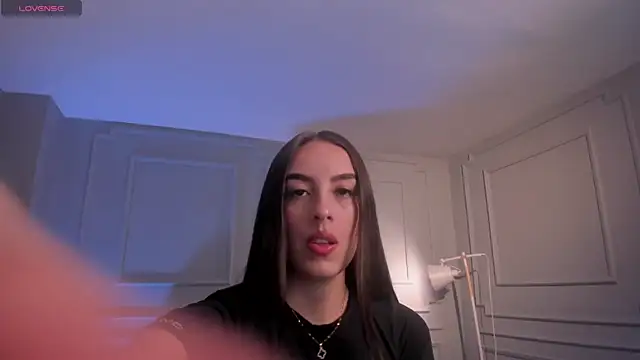 KaiaFerreira online show from February 2026 05:07:02 PM