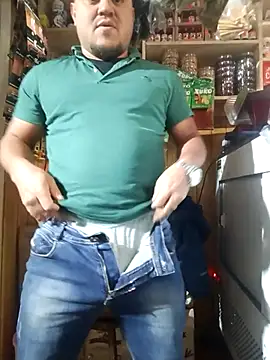 TheBriiaand30 online show from October 2025 02:26:02 PM