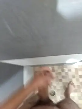 Snapshot of mylovetr1 chatting on January 2026 01:44:01 AM mylovetr1 online show from January 2026 01:44:01 AM