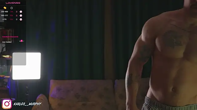 Snapshot of Karlos_Ripped_ chatting on January 2025 10:06:01 AM Karlos Ripped online show from January 2025 10:06:01 AM