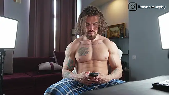 Snapshot of Karlos_Ripped_ chatting on May 2026 10:12:02 AM Karlos Ripped online show from May 2026 10:12:02 AM