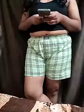 Snapshot of Tamilmayill chatting on February 2025 12:40:01 PM Tamilmayill online show from February 2025 12:40:01 PM