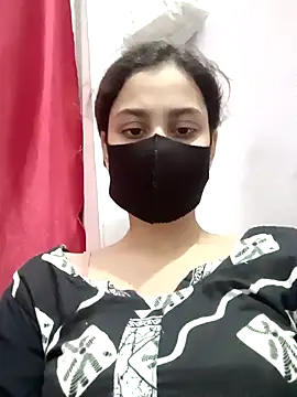 magicmoment00786 online show from October 2025 02:02:01 PM