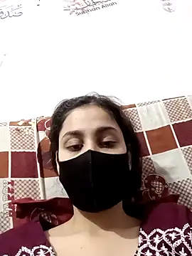 magicmoment00786 online show from November 2025 01:33:01 PM